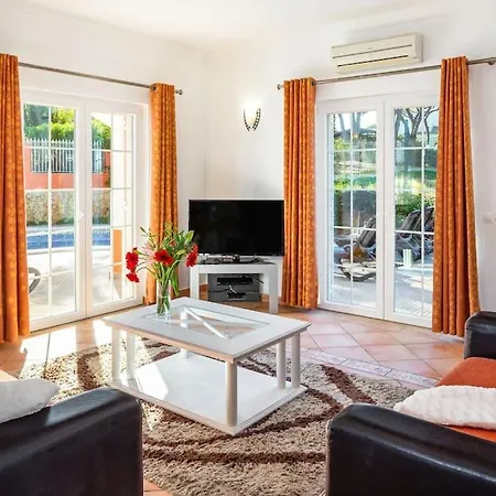 7+1 Bedroom Private Villa, Heated Pool, Games, Bbq Willa