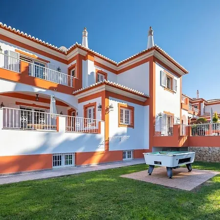 7+1 Bedroom Private Villa, Heated Pool, Games, Bbq فيلة