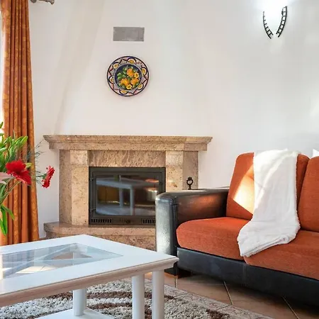 7+1 Bedroom Private Villa, Heated Pool, Games, Bbq Willa Albufeira