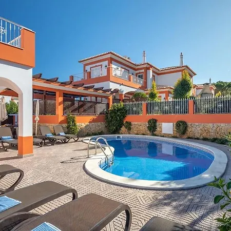 7+1 Bedroom Private Villa, Heated Pool, Games, Bbq Villa Albufeira