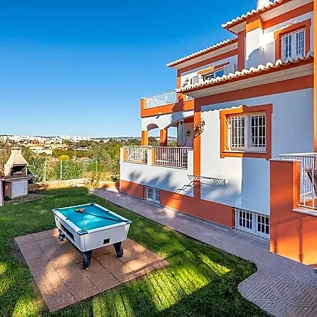 7+1 Bedroom Private Villa, Heated Pool, Games, Bbq * Albufeira