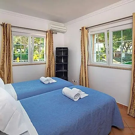 7+1 Bedroom Private Villa, Heated Pool, Games, Bbq Villa